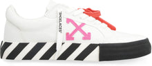 Carica l'immagine nel visualizzatore di Gallery, Sneakers Low Vulcanized in canvas
