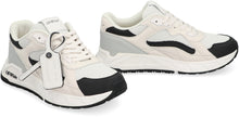 Load image into Gallery viewer, Sneakers Kick Off in leather and mesh
