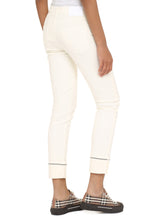 Carica l'immagine nel visualizzatore di Gallery, Cropped jeans con risvolto
