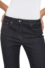 Carica l'immagine nel visualizzatore di Gallery, Cropped jeans con risvolto a contrasto
