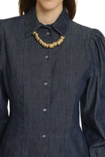 Carica l'immagine nel visualizzatore di Gallery, Camicia Pantera in denim
