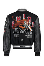 Carica l'immagine nel visualizzatore di Gallery, Bomber in lana con patch e maniche in pelle
