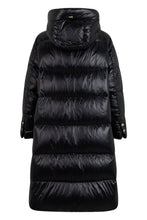 Load image into Gallery viewer, Long padded jacket
