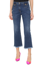 Carica l'immagine nel visualizzatore di Gallery, Cropped slim fit jeans
