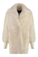 Carica l'immagine nel visualizzatore di Gallery, Cappotto in shearling
