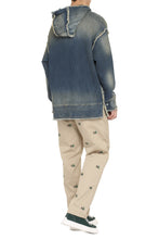 Carica l'immagine nel visualizzatore di Gallery, Felpa in denim con cappuccio
