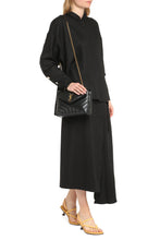 Carica l'immagine nel visualizzatore di Gallery, Camicia oversize Erin con taschino
