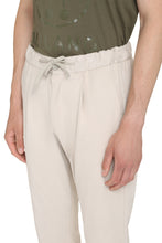 Carica l'immagine nel visualizzatore di Gallery, Pantaloni in eco-suede
