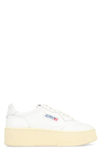 Carica l'immagine nel visualizzatore di Gallery, Sneakers platform Medalist in pelle
