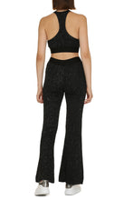 Carica l'immagine nel visualizzatore di Gallery, Crop top con logo
