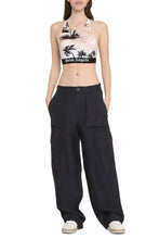 Carica l'immagine nel visualizzatore di Gallery, Crop top con logo
