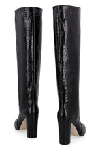 Load image into Gallery viewer, Leather knee-boots
