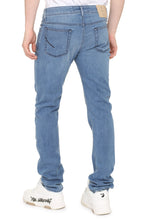 Carica l'immagine nel visualizzatore di Gallery, Jeans slim fit Ravello
