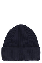 Carica l'immagine nel visualizzatore di Gallery, Cappello in maglia di lana
