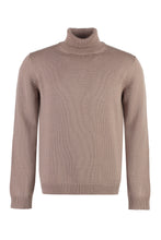 Carica l'immagine nel visualizzatore di Gallery, Maglione dolcevita in lana merino
