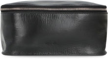 Carica l'immagine nel visualizzatore di Gallery, Beauty-case in pelle
