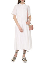 Carica l&#39;immagine nel visualizzatore di Gallery, Abito in cotone con inserti in pizzo
