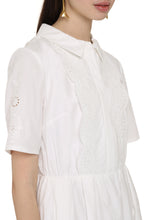 Carica l&#39;immagine nel visualizzatore di Gallery, Abito in cotone con inserti in pizzo
