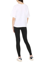 Carica l'immagine nel visualizzatore di Gallery, T-shirt Aster in cotone
