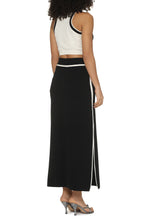 Load image into Gallery viewer, Ruggero cotton crop top
