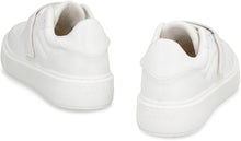 Load image into Gallery viewer, Vegan leather sneakers
