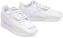 Carica l'immagine nel visualizzatore di Gallery, MM x Reebok - Sneakers low-top Club C Memory Of

