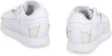 Carica l'immagine nel visualizzatore di Gallery, MM x Reebok - Sneakers low-top Club C Memory Of

