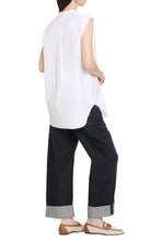 Carica l'immagine nel visualizzatore di Gallery, Blusa in cotone

