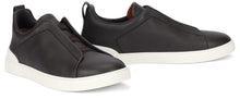 Carica l'immagine nel visualizzatore di Gallery, Sneakers Triple Stitch in pelle di vitello
