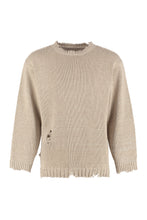 Carica l'immagine nel visualizzatore di Gallery, Pullover con dettagli effetto destroyed
