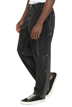 Carica l'immagine nel visualizzatore di Gallery, Jeans tapered fit
