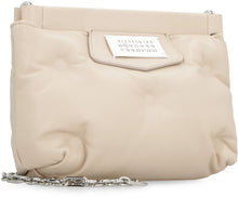 Carica l'immagine nel visualizzatore di Gallery, Pochette Glam Slam in pelle
