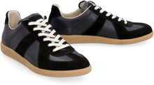Carica l'immagine nel visualizzatore di Gallery, Sneakers Replica in pelle
