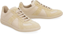 Carica l'immagine nel visualizzatore di Gallery, Sneakers low-top Replica in pelle
