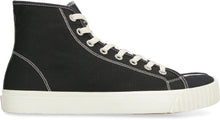 Carica l'immagine nel visualizzatore di Gallery, Sneakers high-top Tabi in tela
