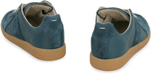 Carica l'immagine nel visualizzatore di Gallery, Sneakers low-top Replica in pelle
