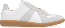 Carica l'immagine nel visualizzatore di Gallery, Sneakers low-top Replica in pelle
