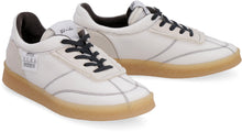 Carica l'immagine nel visualizzatore di Gallery, Sneakers low-top 6 Court
