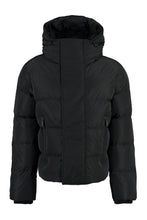 Carica l'immagine nel visualizzatore di Gallery, Piumino Camo in nylon con cappuccio
