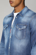 Carica l'immagine nel visualizzatore di Gallery, Camicia in denim stile Western
