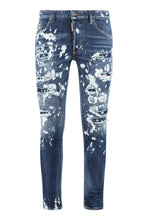 Carica l'immagine nel visualizzatore di Gallery, Jeans destroyed effect
