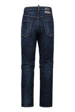 Carica l'immagine nel visualizzatore di Gallery, Jeans straight leg 642 a 5 tasche
