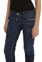 Carica l'immagine nel visualizzatore di Gallery, Jeans Jennifer straight leg effetto destroyed
