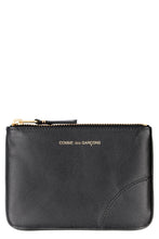 Load image into Gallery viewer, Logo detail flat leather pouch
