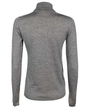 Carica l'immagine nel visualizzatore di Gallery, Pullover dolcevita Saluto in lana vergine
