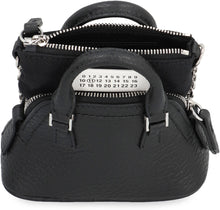 Carica l'immagine nel visualizzatore di Gallery, Borsa a tracolla 5AC classique baby in pelle
