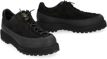 Carica l'immagine nel visualizzatore di Gallery, Sneakers low-top in pelle scamosciata
