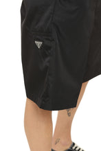 Carica l'immagine nel visualizzatore di Gallery, Shorts in nylon
