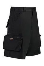 Load image into Gallery viewer, Techno fabric bermuda-shorts
