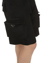 Load image into Gallery viewer, Techno fabric bermuda-shorts
